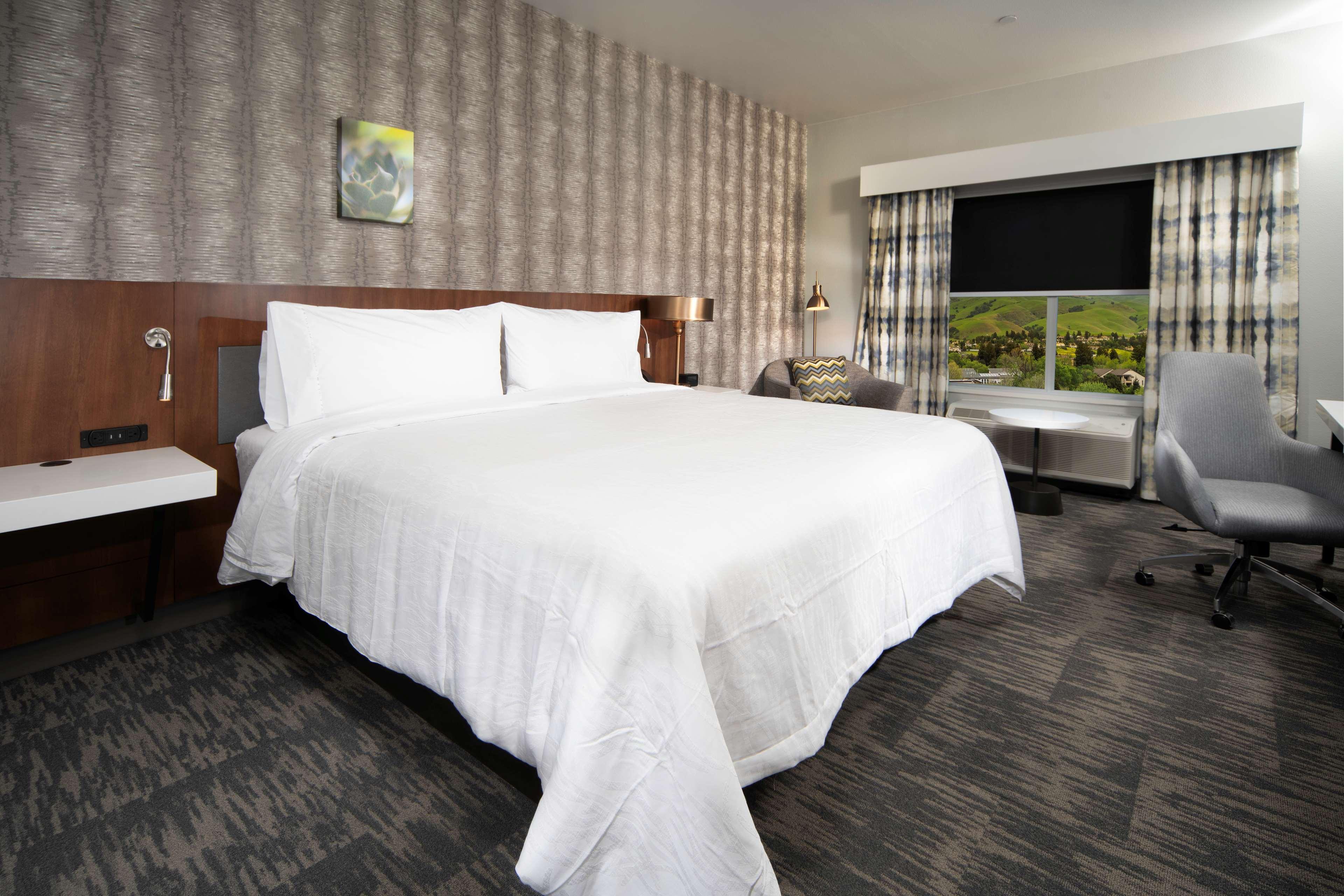 Hilton Garden Milpitas Hotel 3*