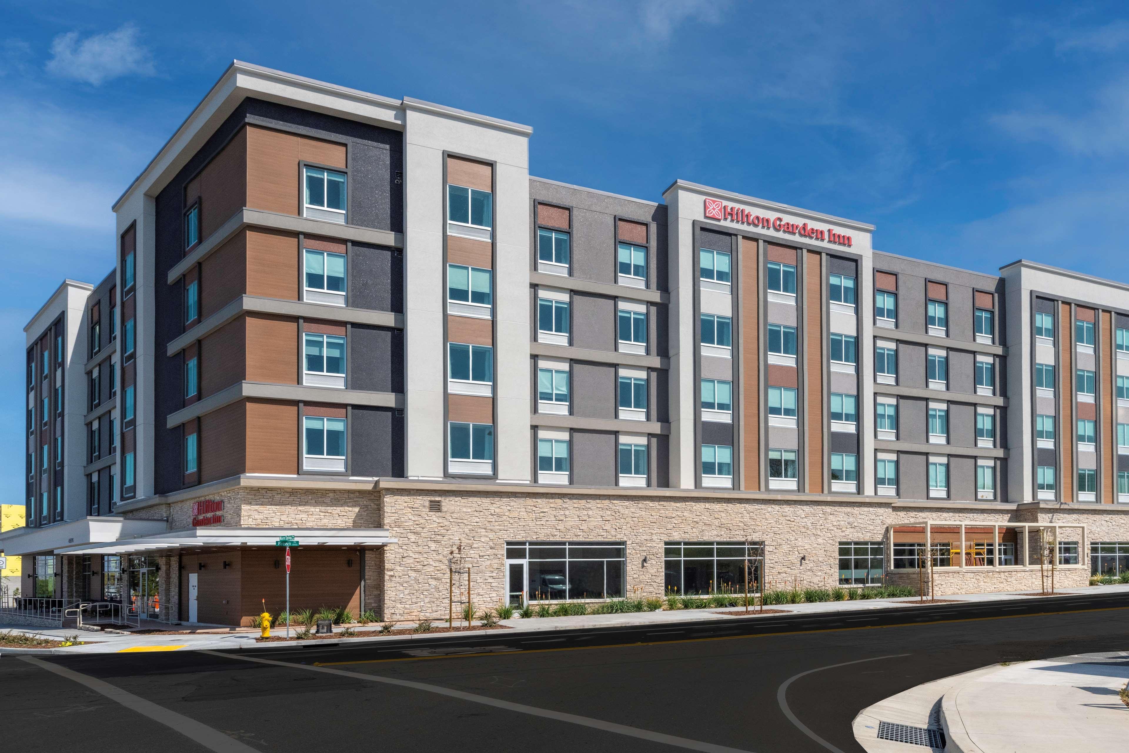 Hilton Garden Milpitas Hotel