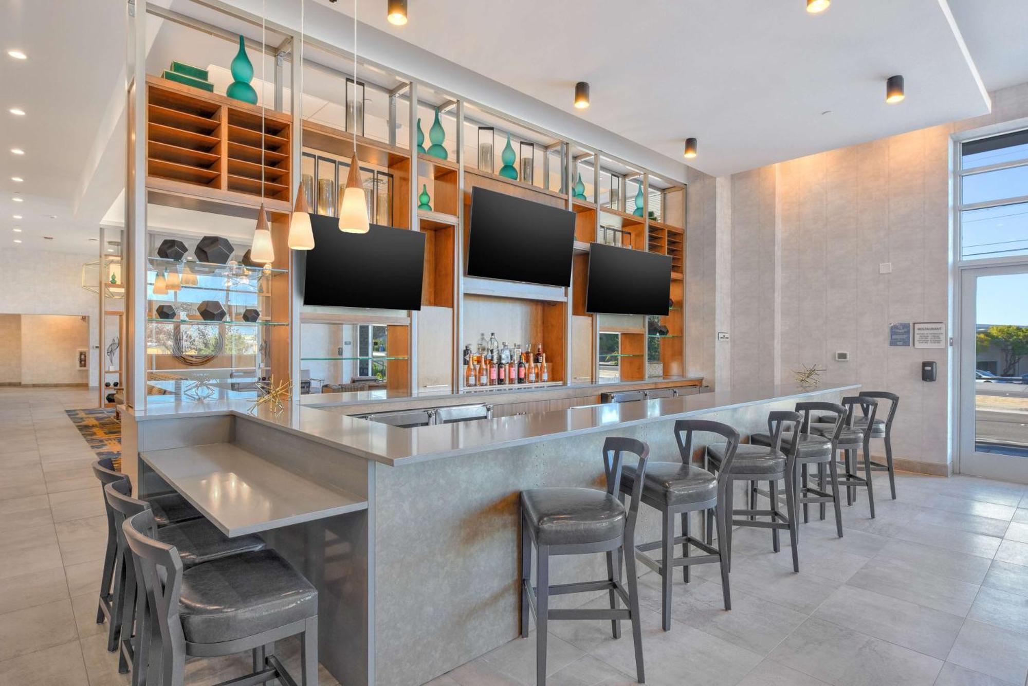 Hilton Garden Milpitas Hotel